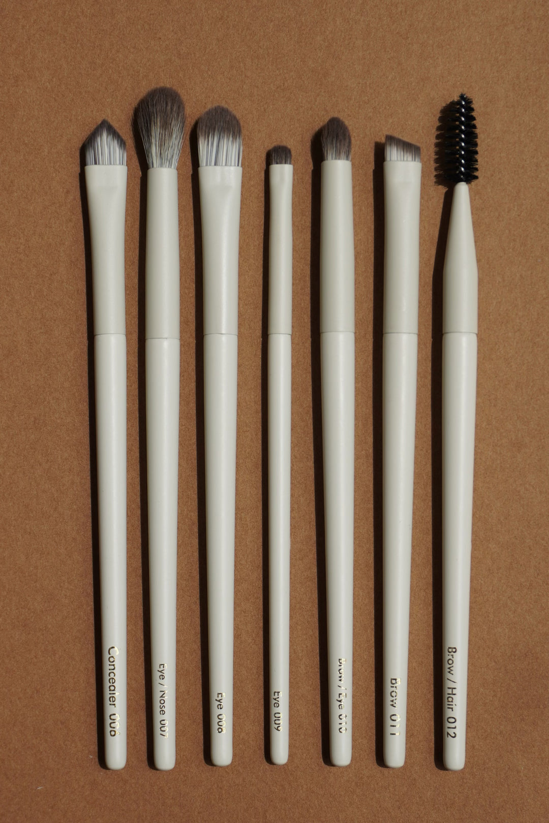 Vegan makeup brush set of 12 (shipping included)