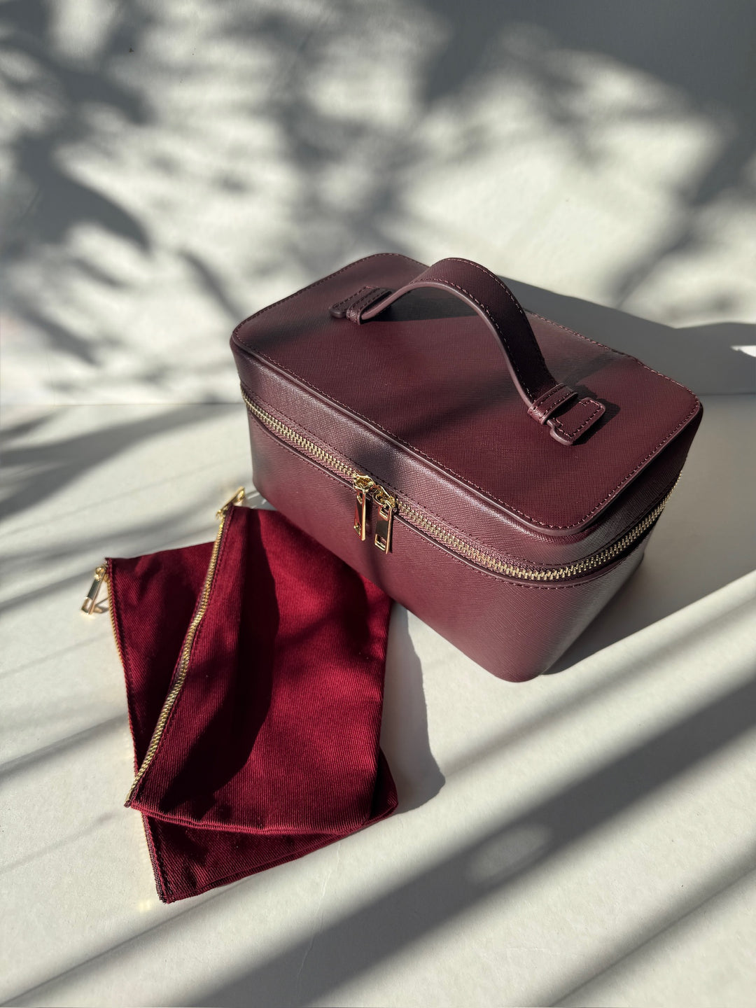 コスメボックス（バーガンディ）